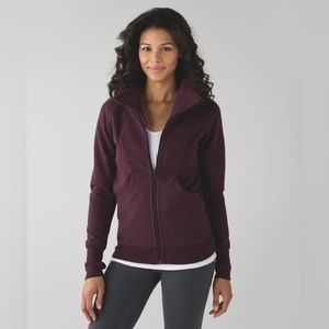 NWOT Lululemon Cozy Cuddle Up Jacket
Heathered Bordeaux Drama / Bordeaux Drama